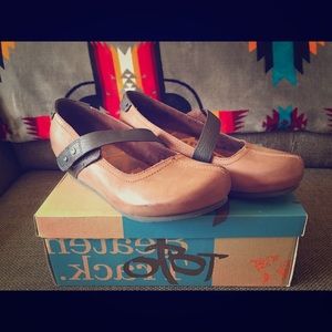 Genuine leather OTBT “Salem” wedge
